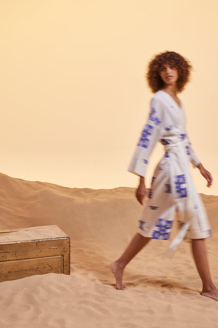 Devotion Resort Myrteni Kimono