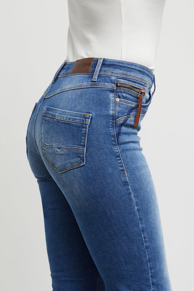 Pulz Karolina Jean  HWST Leg | Medium Blue L32