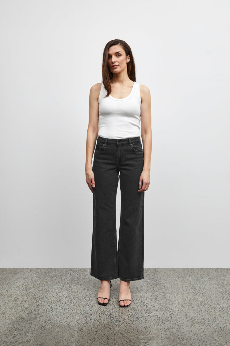 Pulz Vega Jeans Ultra Highwaist Wide Leg | Black Denim L32