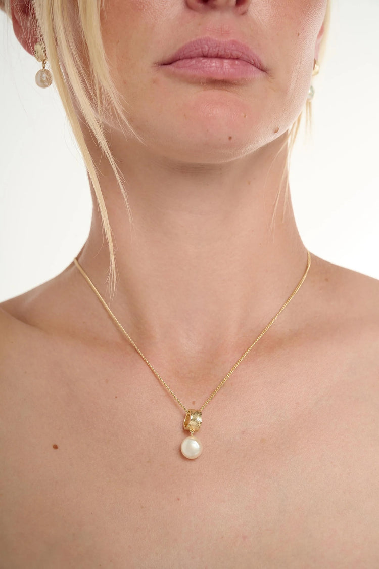 Tutti Freshwater Pearl Necklace