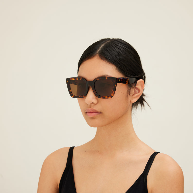 Harlow: Maple Tort/Brown Polar