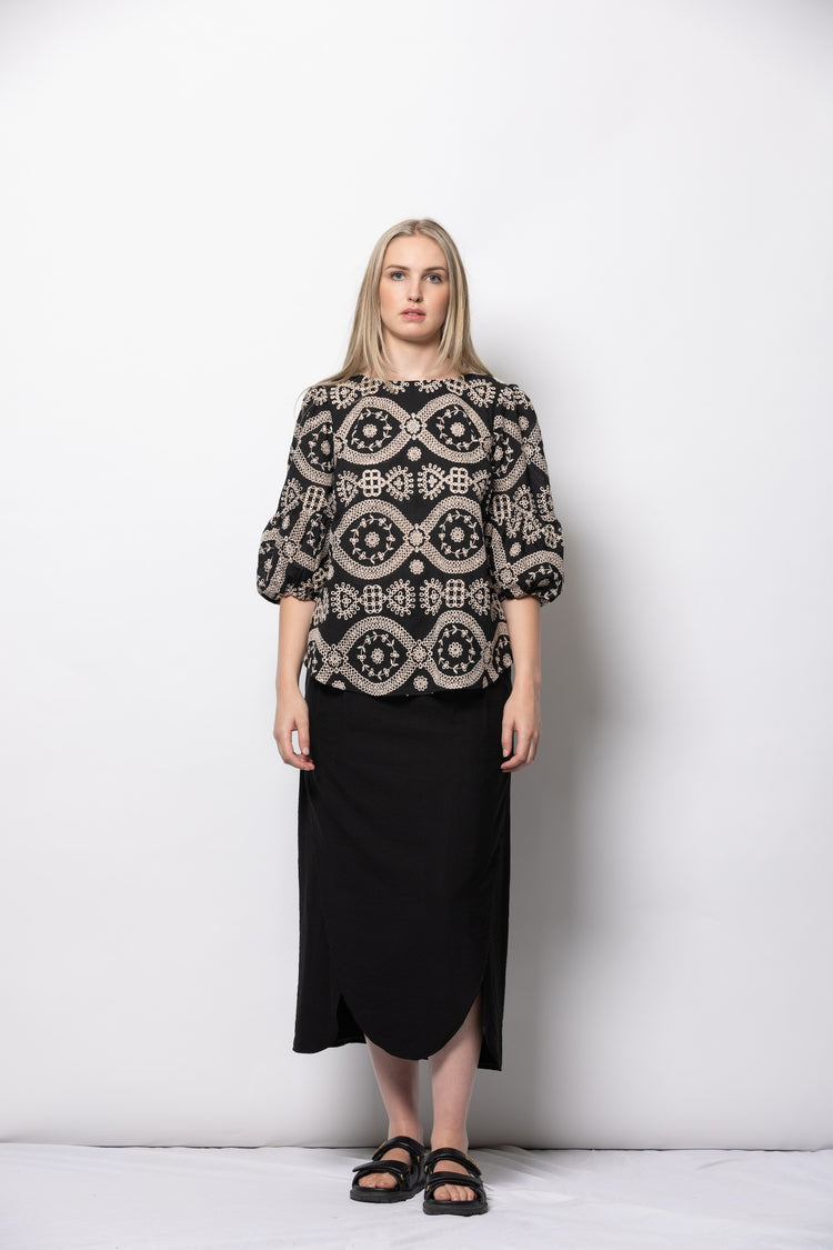 Dressed Direction Top | Black/Cream