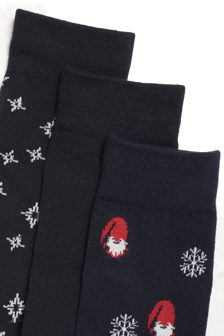 Blend He Christmas Socks in a Gift Tube
