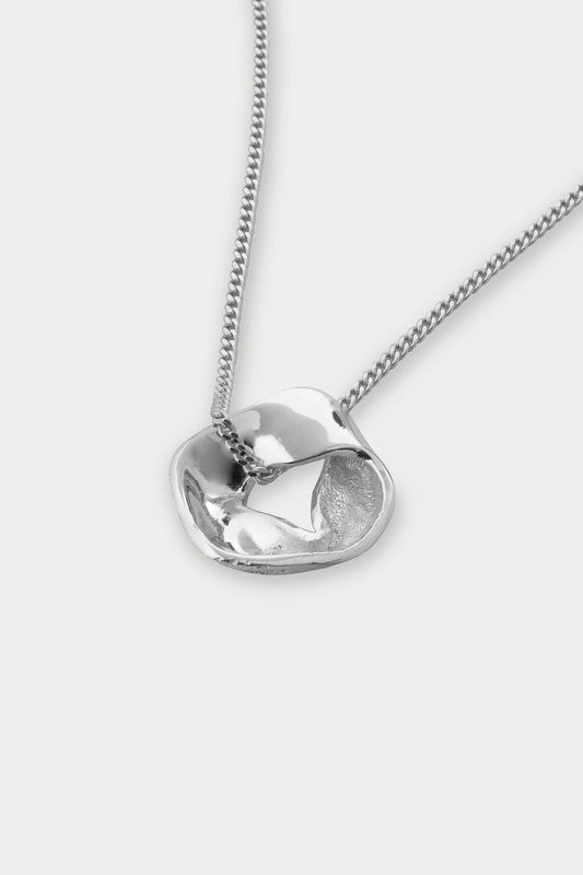 Tutti Motion Necklace