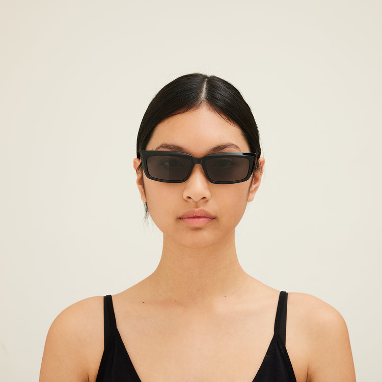 Night In Motion: Black/Iron Grey Polar