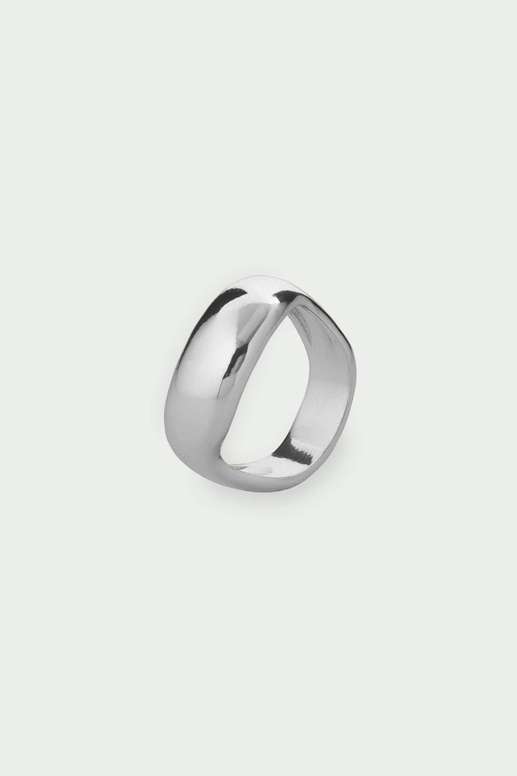 Tutti Wave Ring