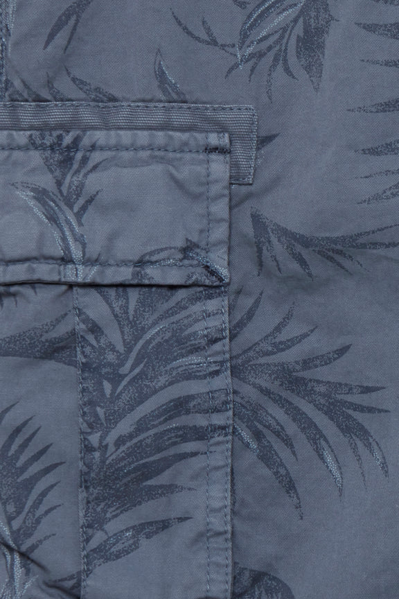 Blend Tropical Print Cargo Shorts